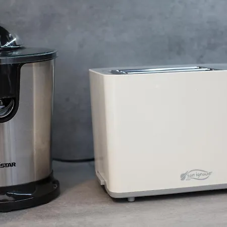 De Manuel By Montellano Апартаменти